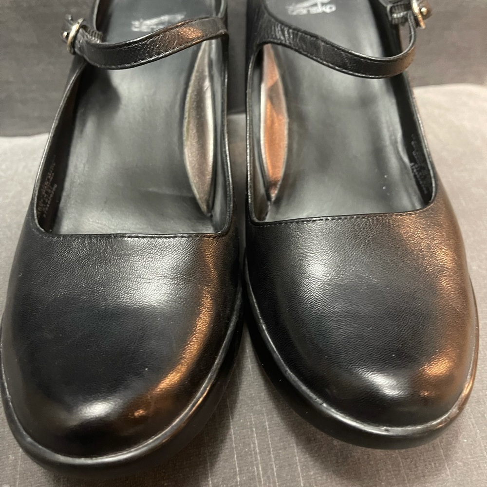 Dressy dansko heels.